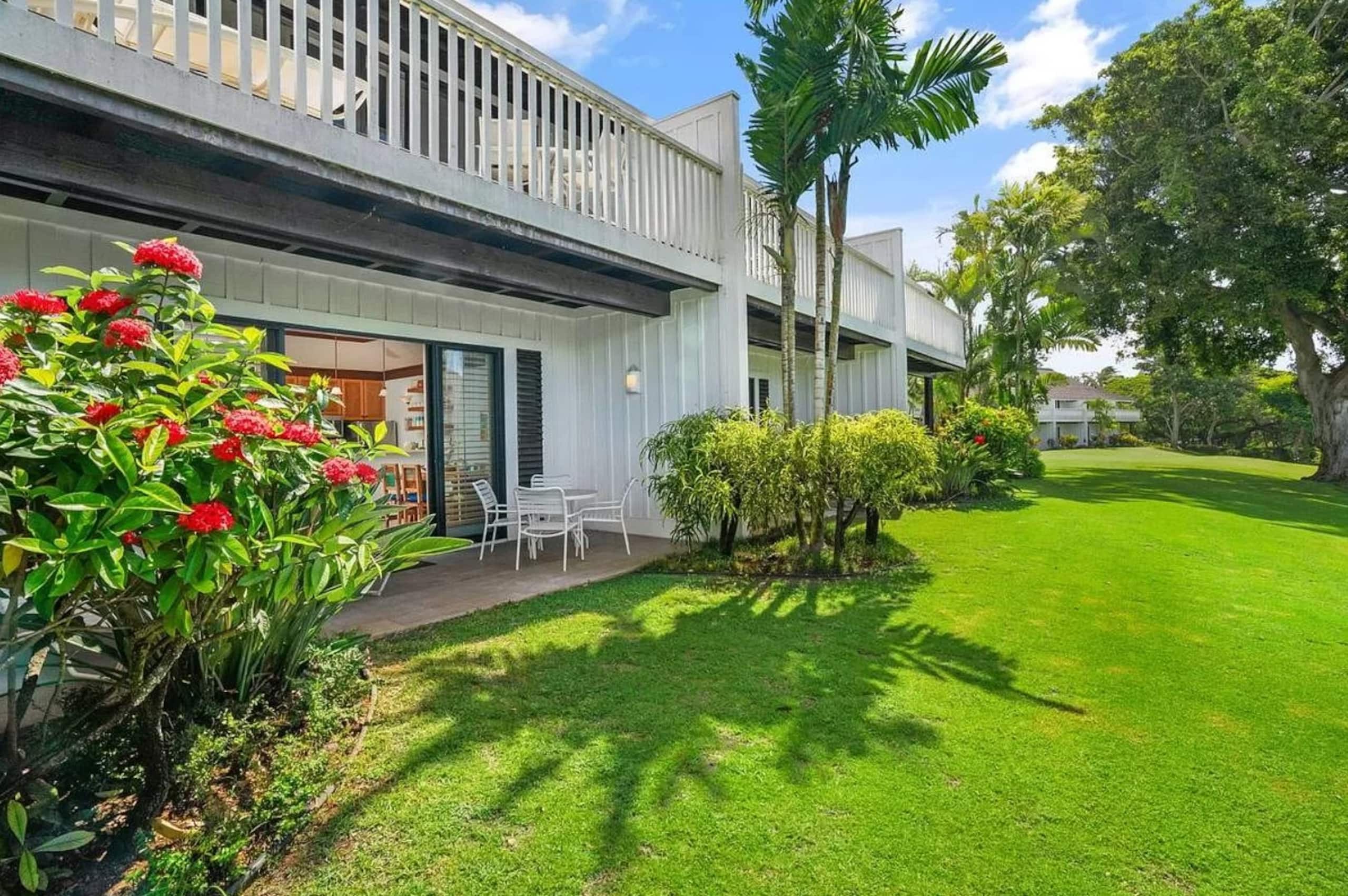 Great Kiahuna Condo on the Beach with A/C - Image 10