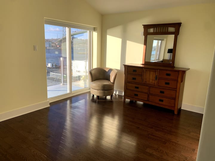 Halifax Waterfront Townhouse - Halifax, NS, Canadá