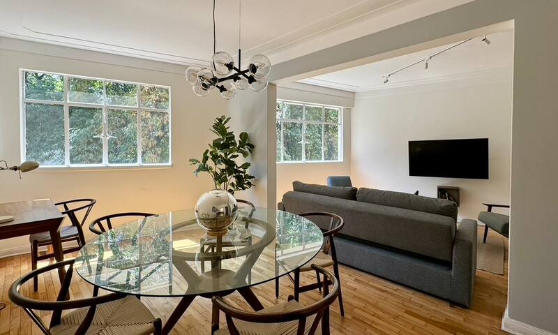 oolena | Modern & Unique 3BR Apt gallery image 4