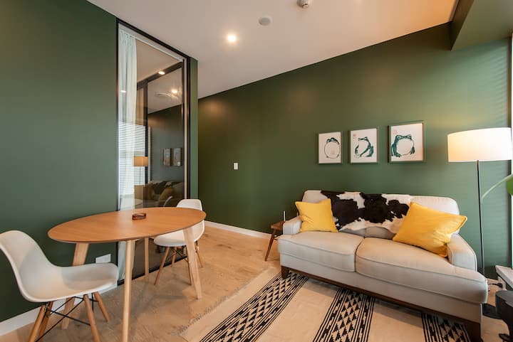 Chic Design Apartment In Central City - Wellington