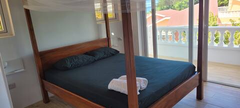 3 master bedrooms All-in-one