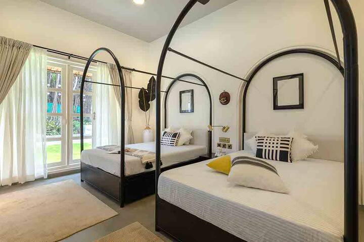 Bedroom 3 image 1