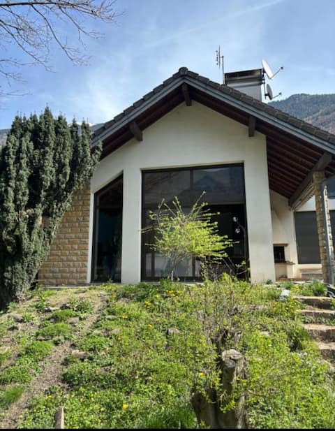 Villa near resorts 7 bedrooms 14 beds