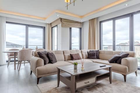 Top performing Airbnb: Family Flat : 3Br2Ba | SeaViews | Terraces | Tüyap in Beylikdüzü