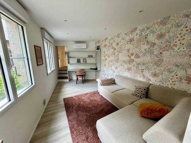 Superbe maison – Jardin, salon ouvert – Climatisee gallery image 5