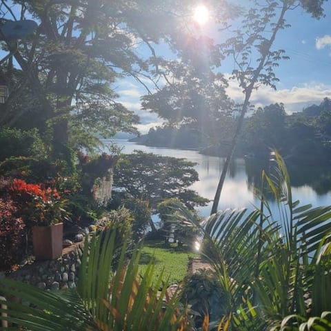Cabin in Lake Calima