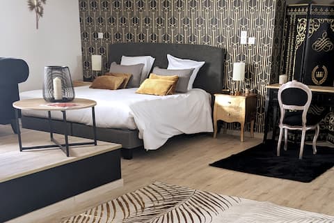 Le Clos Private Spa Suite 2 p