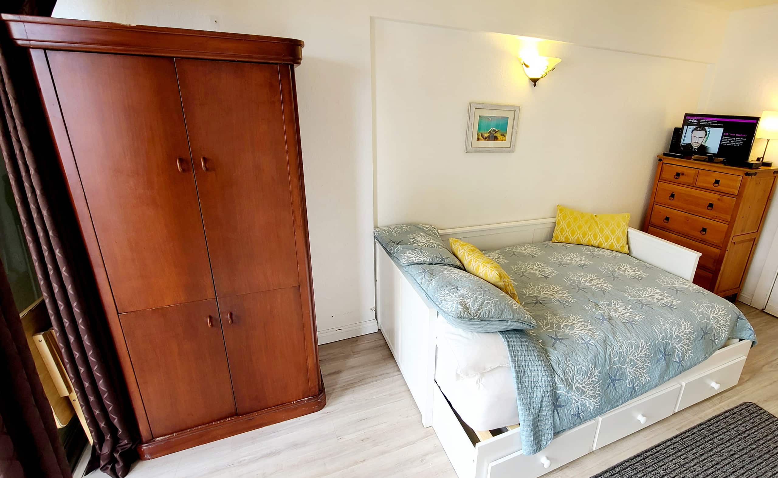 Private Seashore Studio Ocean View! - Image 1