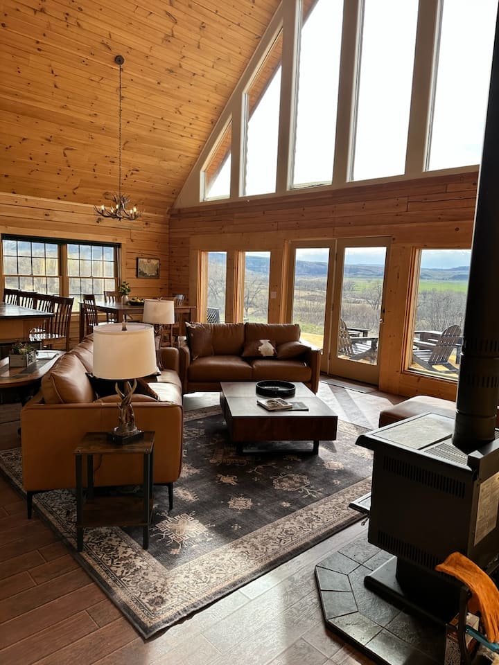 Griffin Cabin 2 On The Riverbend - Fort Smith, MT