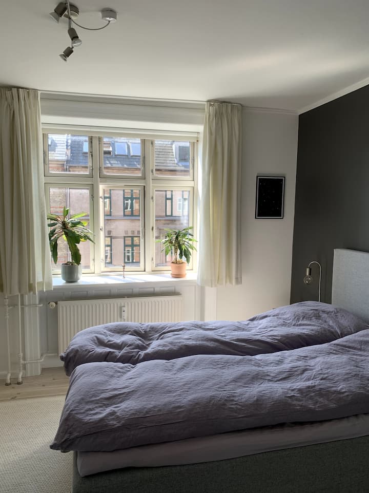 Lys Lejlighed På Frederiksberg - Copenaghen
