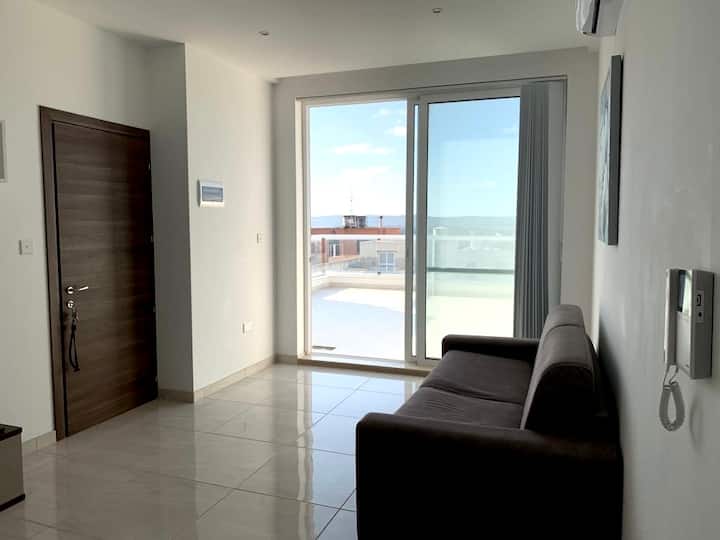 Panoramic View Penthouse - Malta