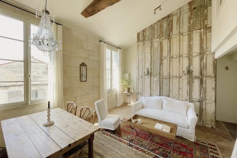 Historical district appartement - View and Charm