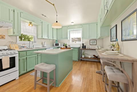 Chase House @ Low-Key Croft -Hot Tub, Fire Pit