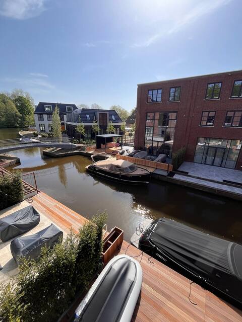 Amsterdam Vecht Lake District