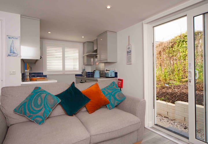 Garden Flat In Mawgan Porth - Mawgan Porth
