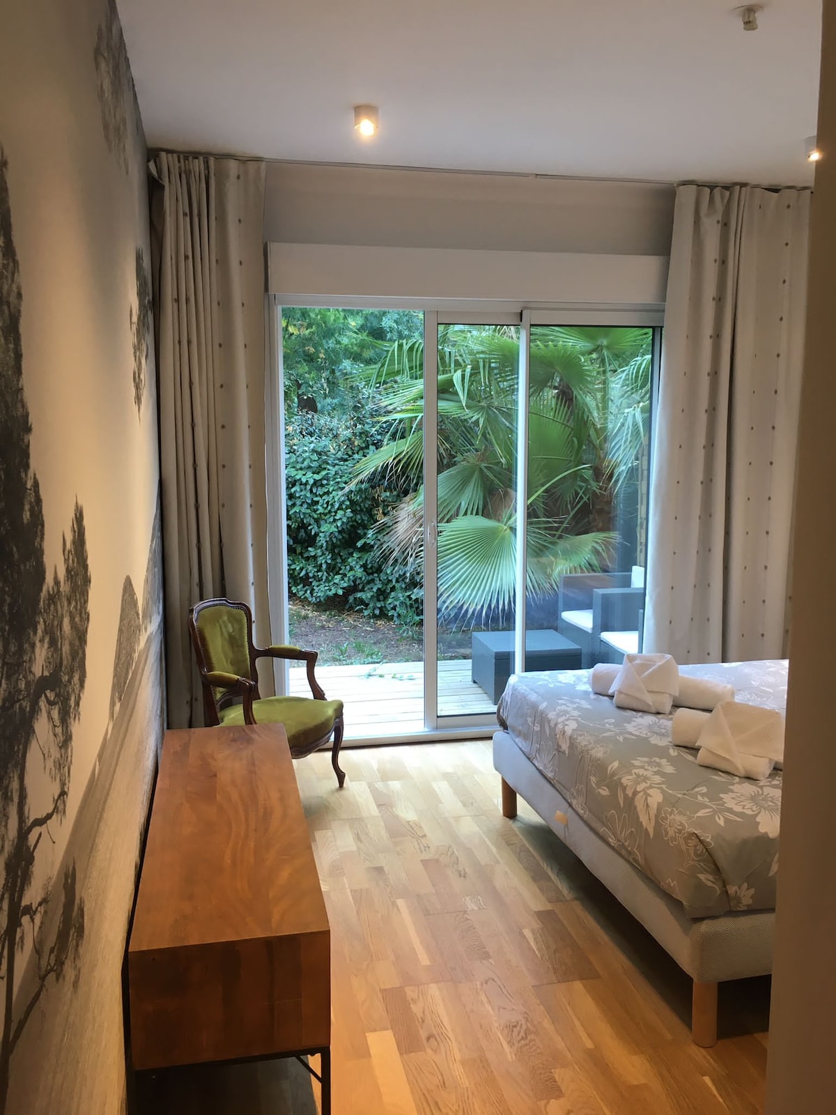 საძინებელი 1