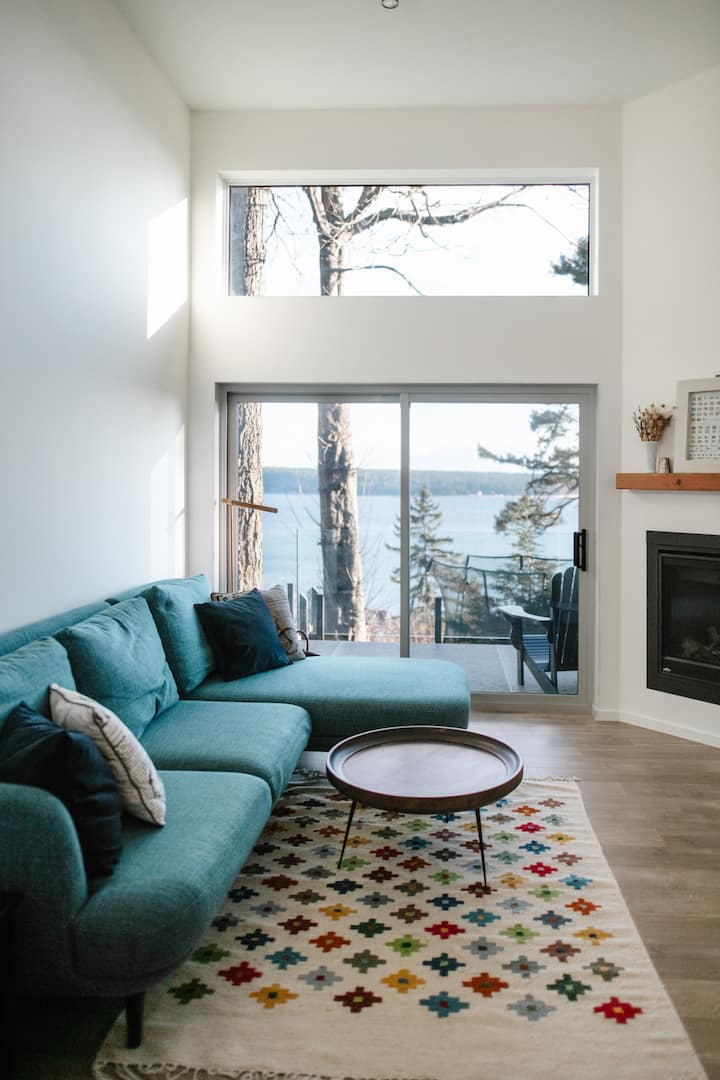 Living room image 2