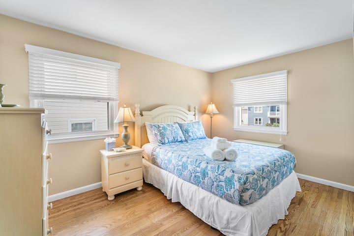 Საძინებელი 1 - საწოლი 152 × 203 სმ 