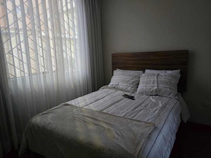 საძინებელი 1