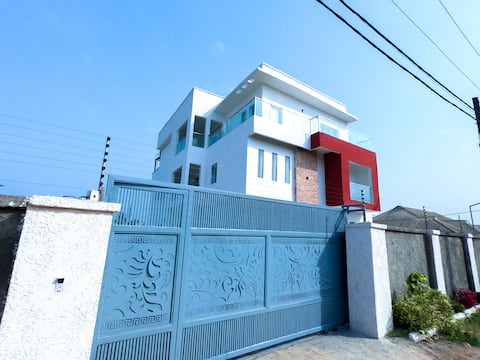Luxury Oasis - Benin City