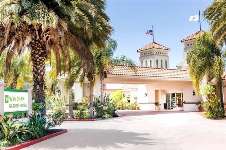 Uptown Oasis San Jose Airport managed Airbnb listing 1