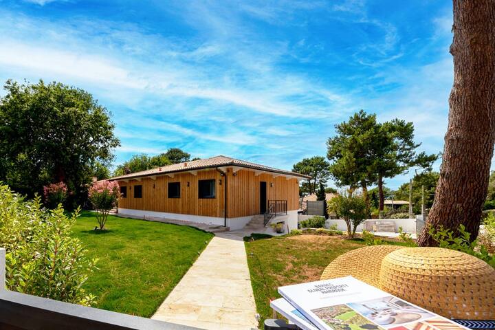 L'Intendance Prestige managed Airbnb listing 2