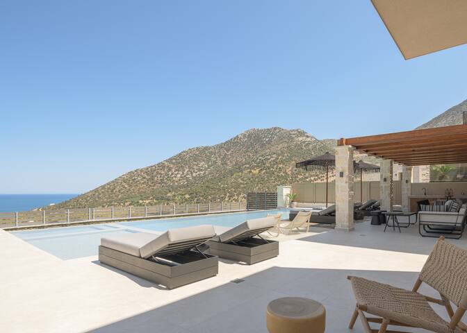 Elouera Villa I, with Pool, Spa Whirlpool, SeaView gallery image 5