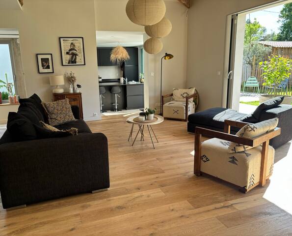 Maison de vacances Piscine/Pétanque gallery image 2