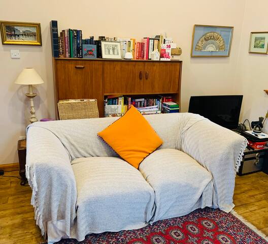 casa muy buena 81 gallery image 2