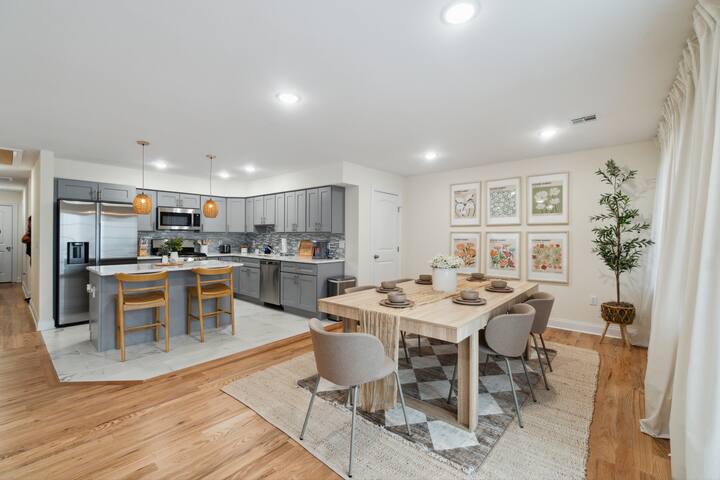 Cozy New Construction 10 mins EWR/30 mins to NYC gallery image 2