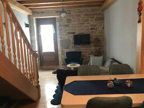 Popular Airbnb listing: Blue House in Izmir