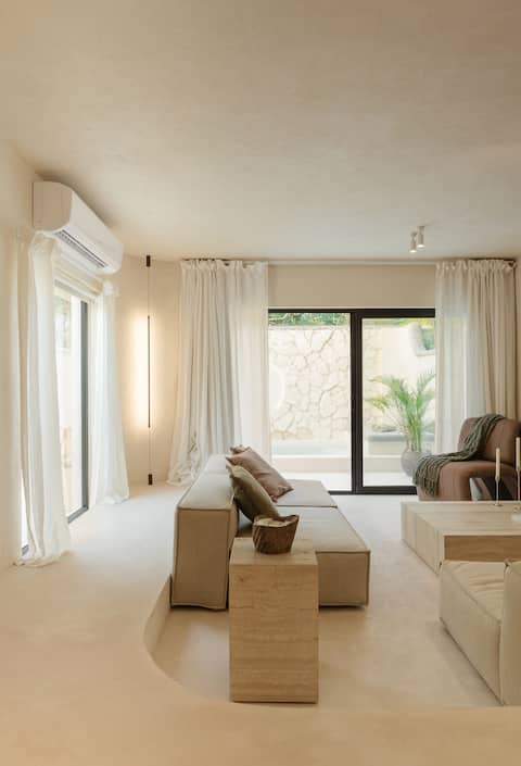 Luxury Design Apartment Suite Tierra with Pool