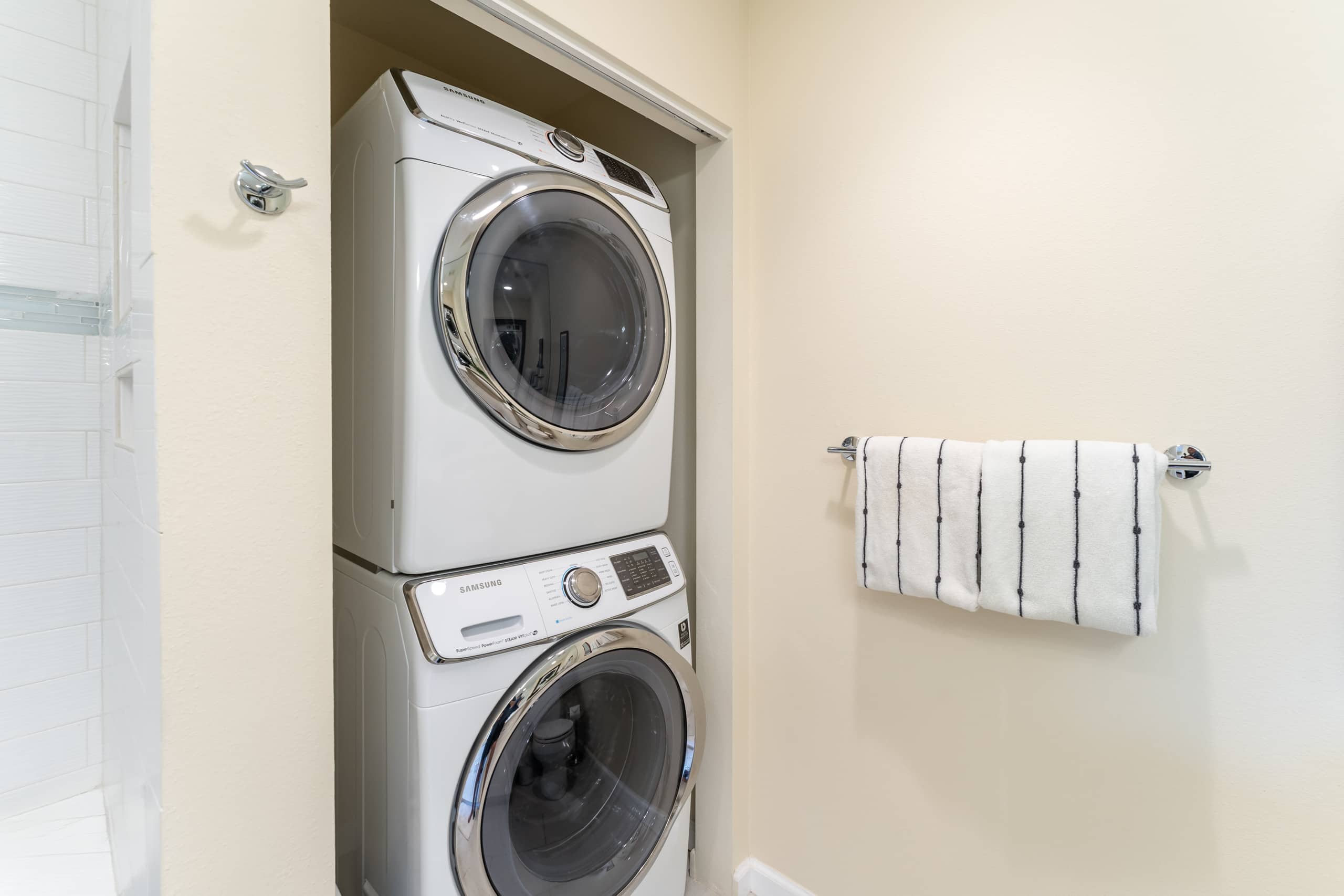 Condo in Kihei · ★4.97 · 2 bedrooms · 3 beds · 2 private baths - Image 37