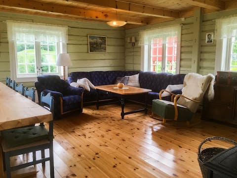 Top Airbnb: Historic Farm Stay for Large Groups in Orkland