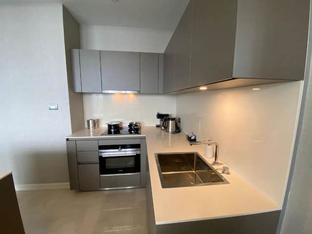 舒適豪華高層 最佳位置 – 步行即可到達暹羅和中央世界 gallery image 5