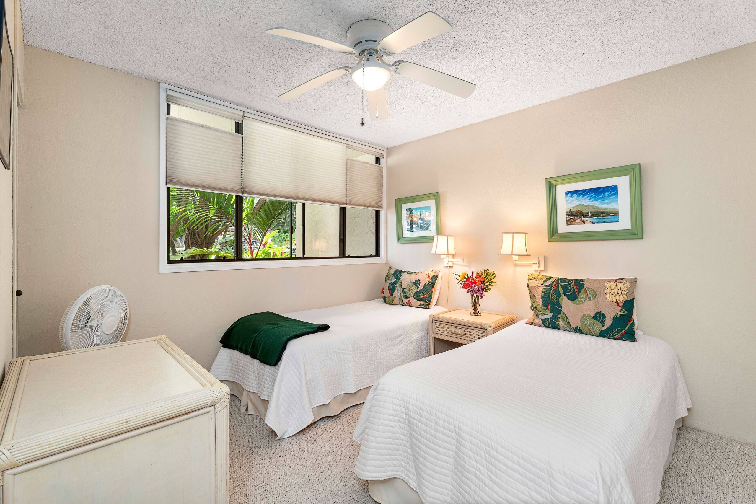 Condo in Kailua-Kona · ★4.92 · 2 bedrooms · 2 shared baths - Image 23