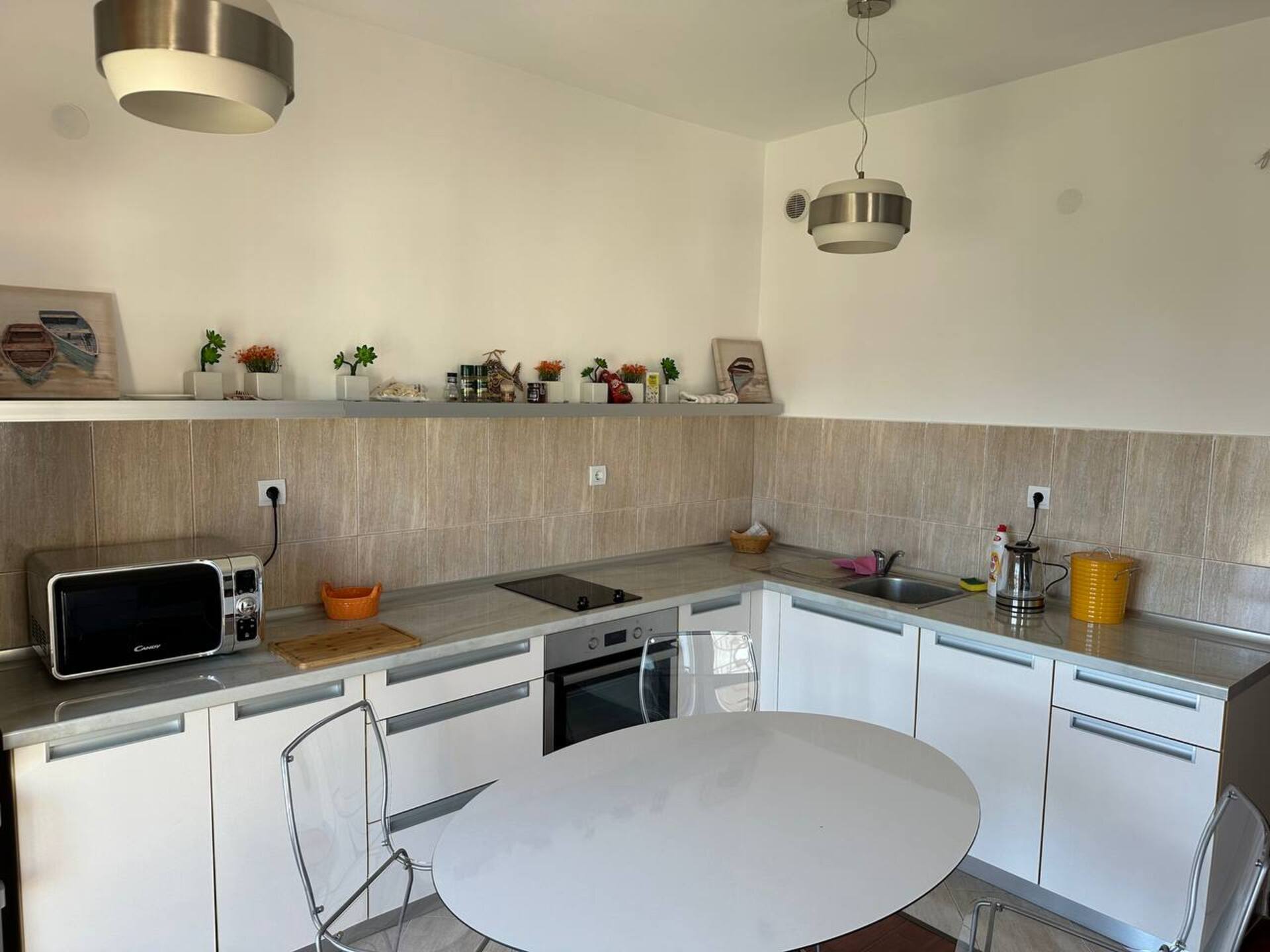 Sasha's apartment — photo 4
