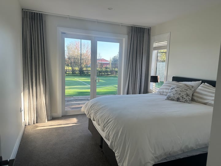 Idyllic & Secluded Guesthouse - Havelock North