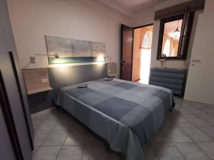 საძინებელი 1