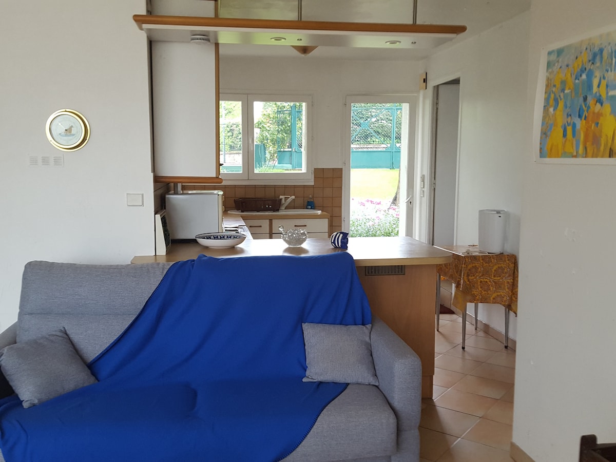 غرفة المعيشة