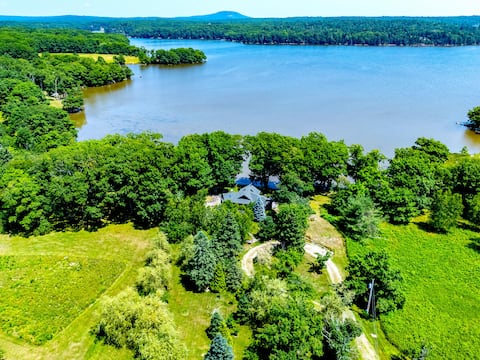 Casa on the Bagaduce River