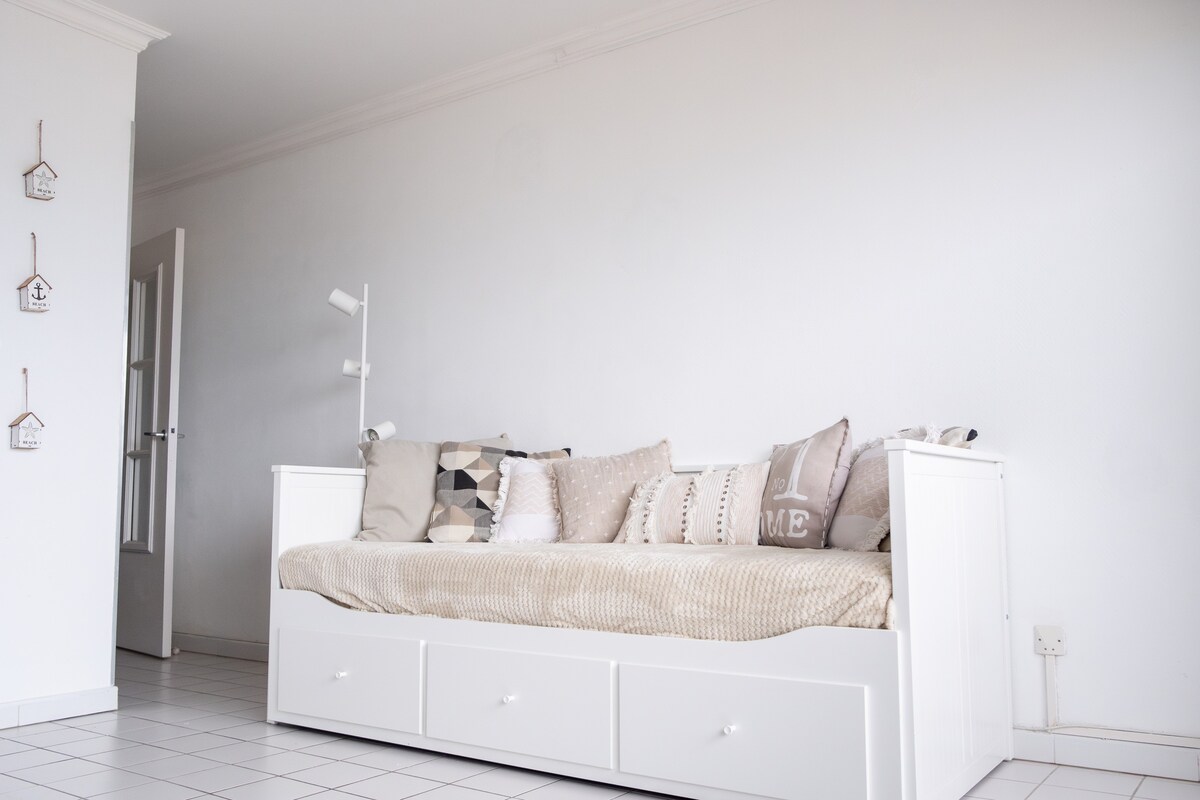 Airbnb performant: "White & Sea" Facing the sea à Bray Dunes