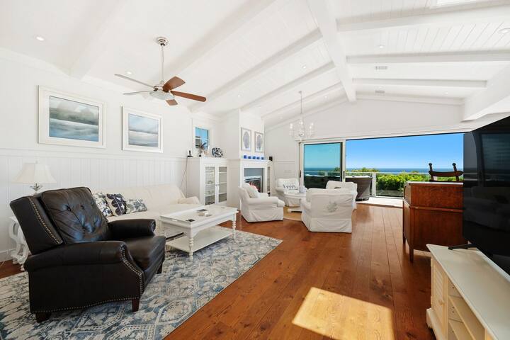 Bluff House-Gated w/Ocean View Deck & Beach Access gallery image 5