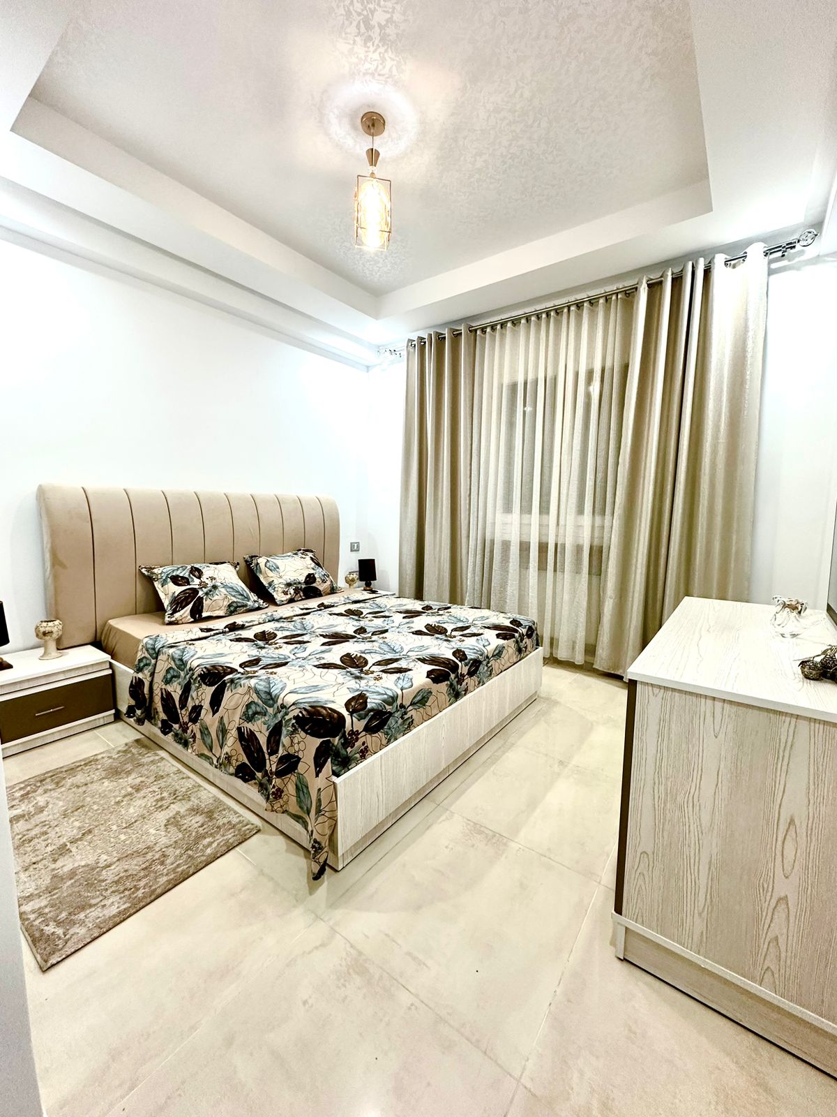 საძინებელი 1