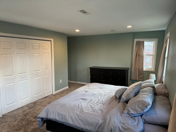 საძინებელი 1