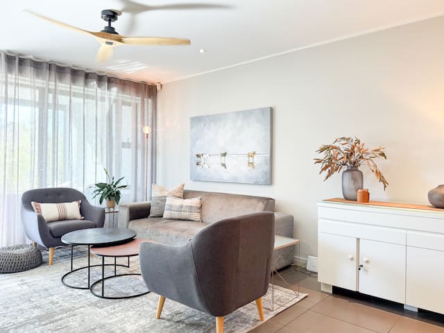 Calm 2 bed/bath oasis + inverter