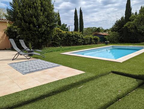 Villa in St Quentin la Poterie( near UZES)