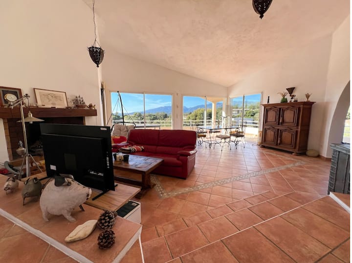 მისაღები ოთახი