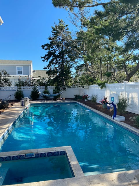 Family Friendly home with private beach and  pool