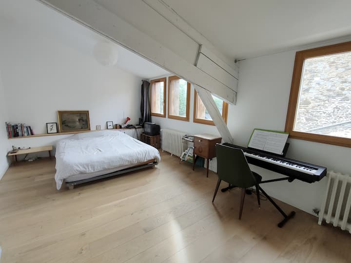 საძინებელი 1